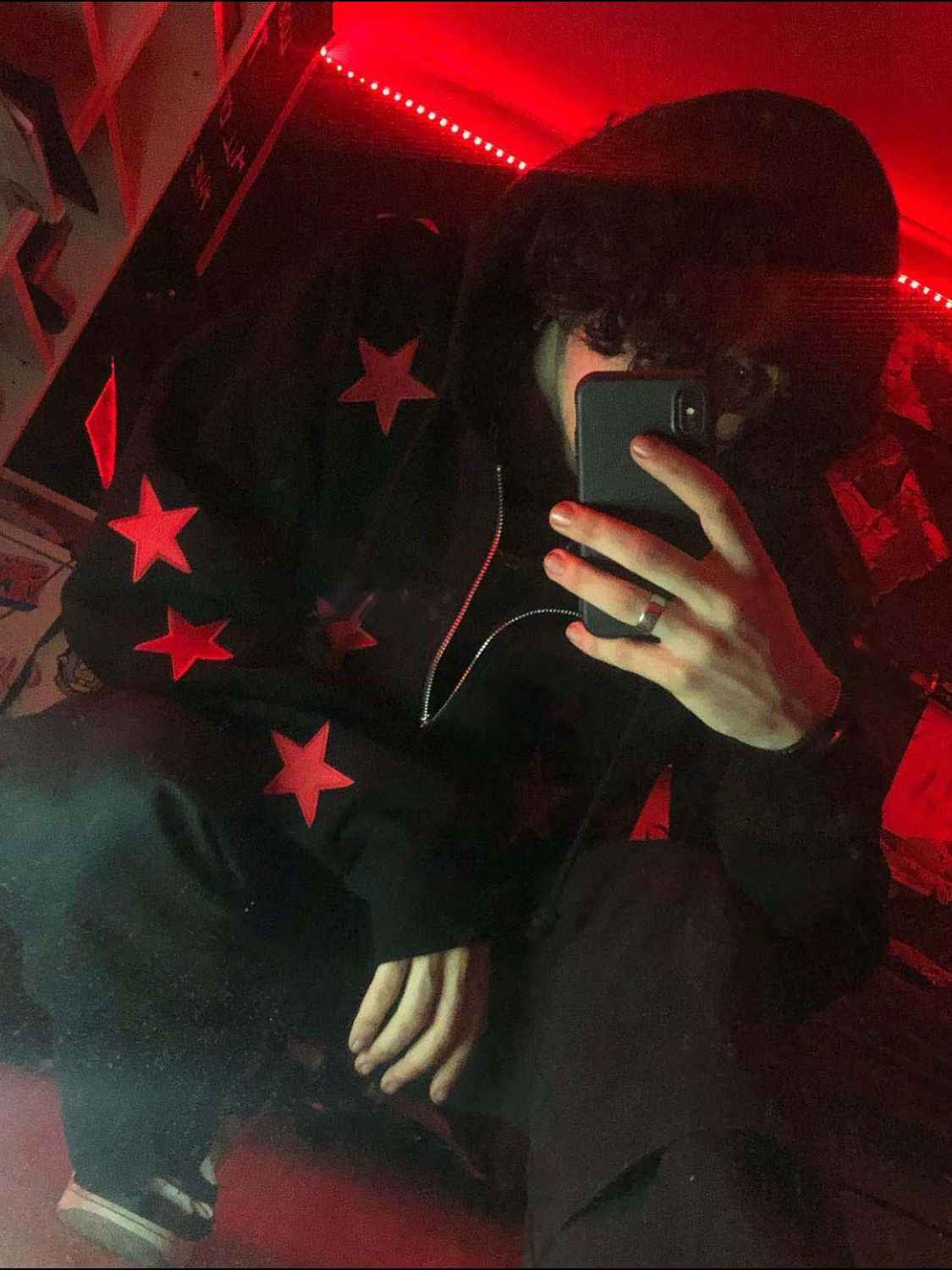 Men's Contrast Star Hooded Zip Up Hoodie - Damned Threads